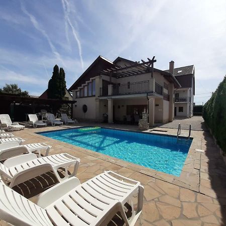 Família Apartmanház Keszthely Exteriér fotografie