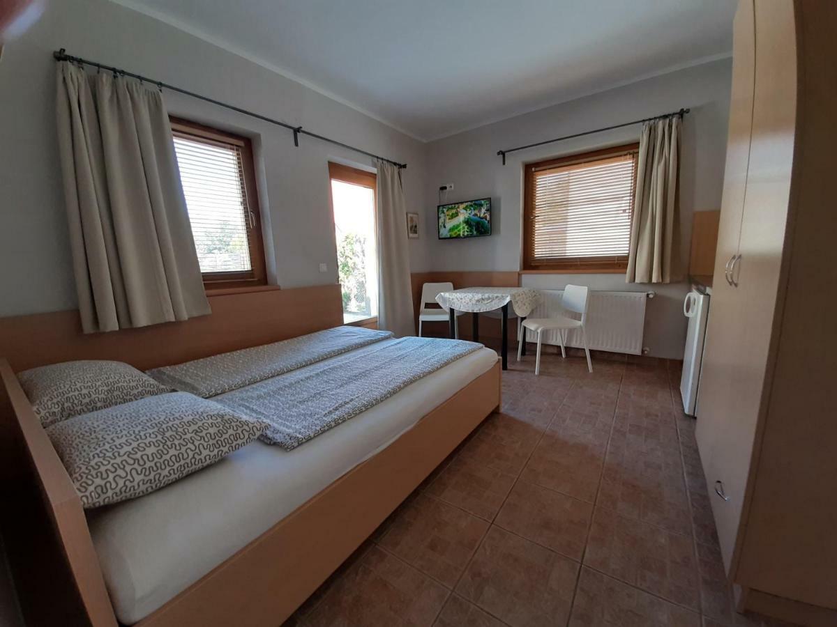 Família Apartmanház Keszthely Exteriér fotografie