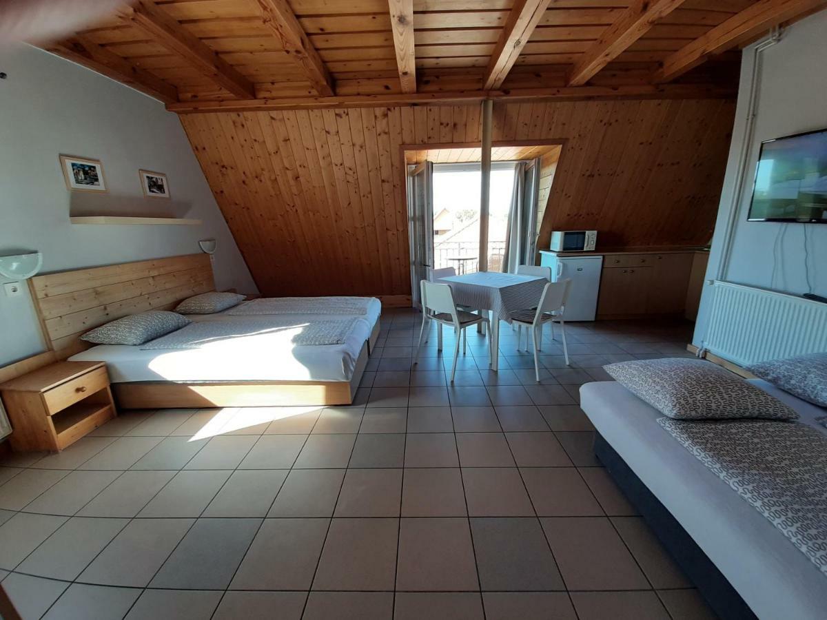 Família Apartmanház Keszthely Exteriér fotografie