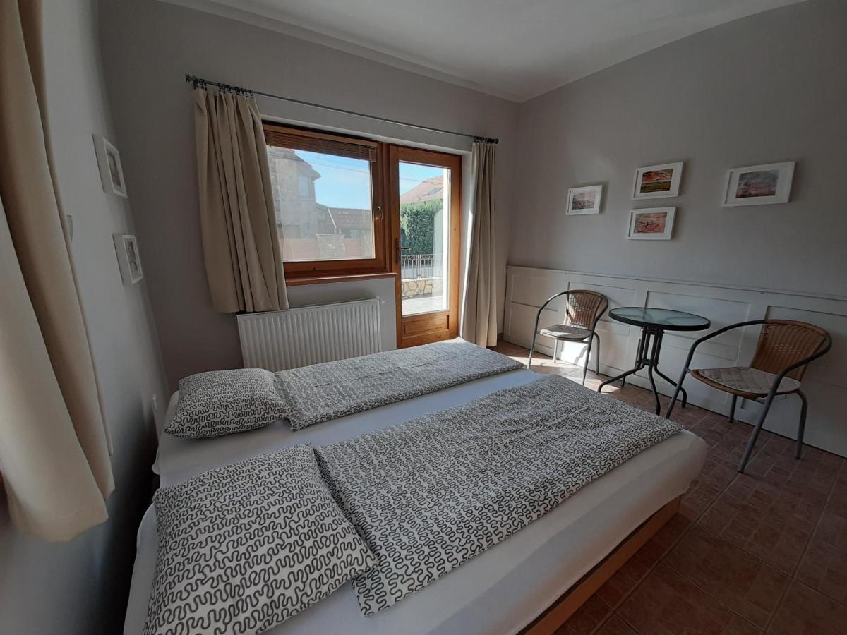 Família Apartmanház Keszthely Exteriér fotografie